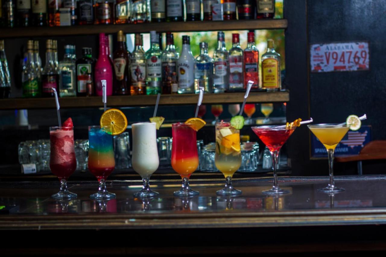 Zambezi Junction Lodge リビングストン エクステリア 写真